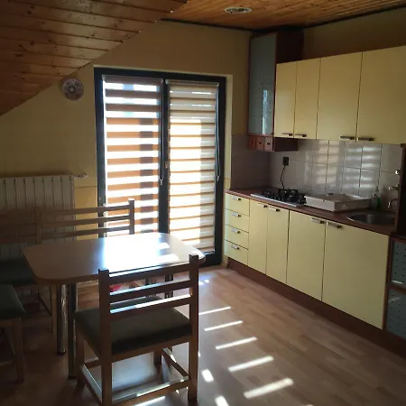 Autosztrada Apartman 公寓