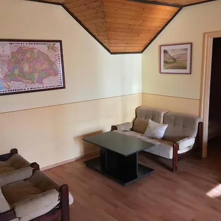 Autosztrada Apartman Balatonszemes