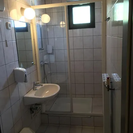 Autosztrada Apartman * Balatonszemes