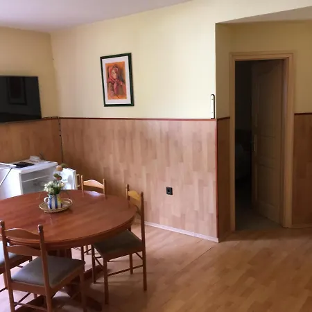 Autosztrada Apartman